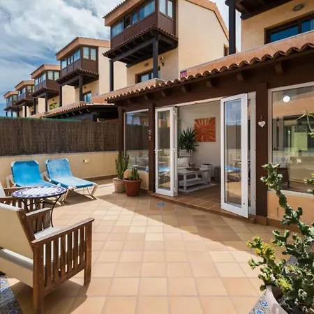 Tinajas No.6 Vila Corralejo