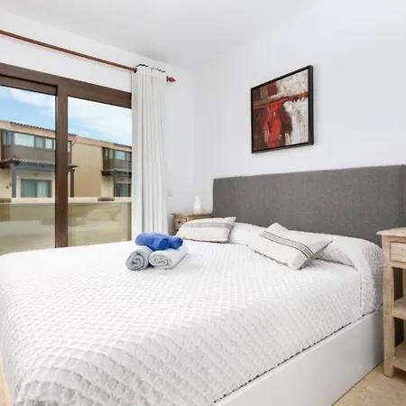 Tinajas No.6 Willa *